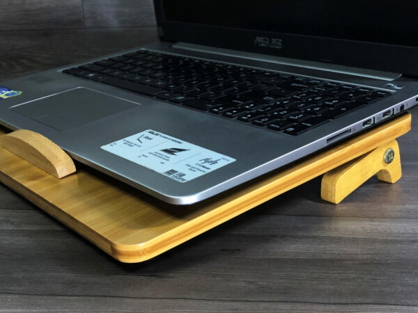 giá đỡ laptop gỗ điều chỉnh độ cao